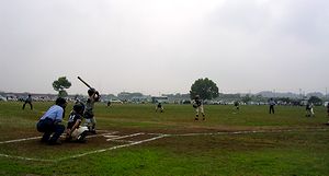 ����Ă���̂��i���o�[����